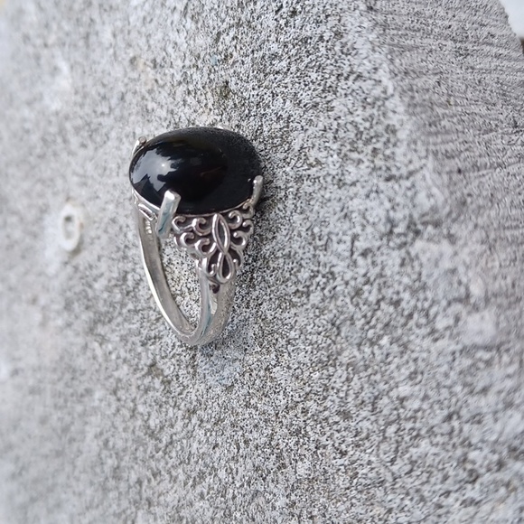 New Sterling Silver Onyx ring size 7 - Picture 3 of 9